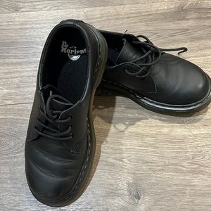 Dr.martens boys dress shoes